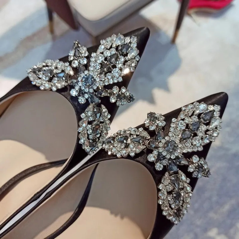 1PC Shoes Flower High Heels Flats Slipper Decorations For Marry Glass Crystal Rhinestone Bridal Wedding Party Shoes Accessories 240613