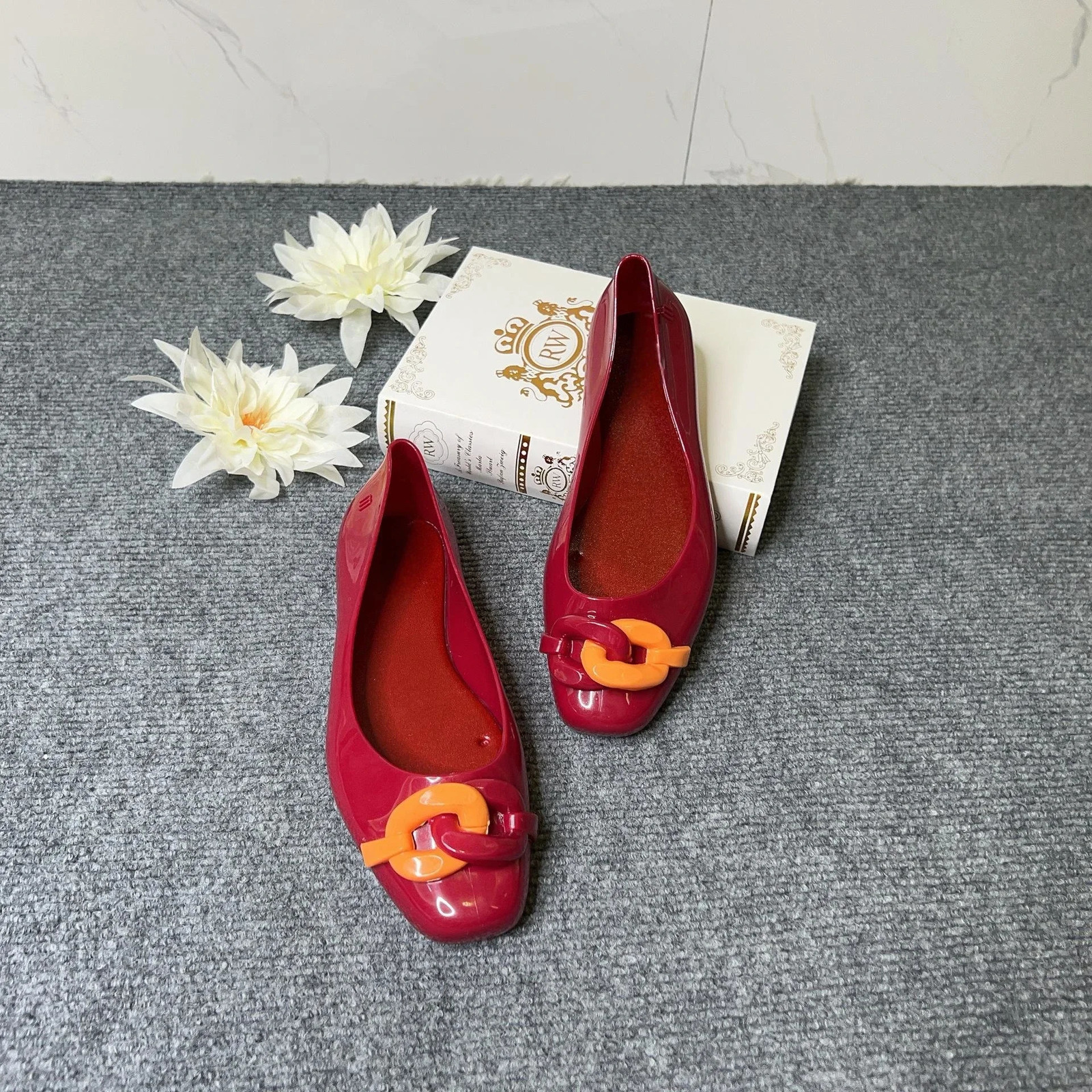 2024 Summer Womens Shoes Ladies Square Head Soft Sole Shallow Mouth Single Shoes Adult Fashion Flat Jelly Beach Sandals 35-40 240612