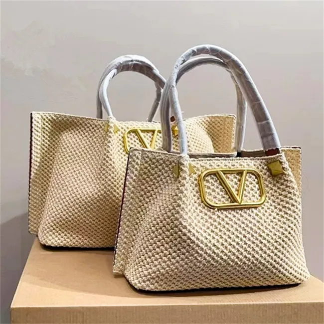 Luxurys Raffias Designer Tote Bag High Quality Vlogo Rivet Large Shop Purse and Handbag Lady Weave Beach Bag Womens Mens Travel Crossbody Clutch Straw Shoulder Bags