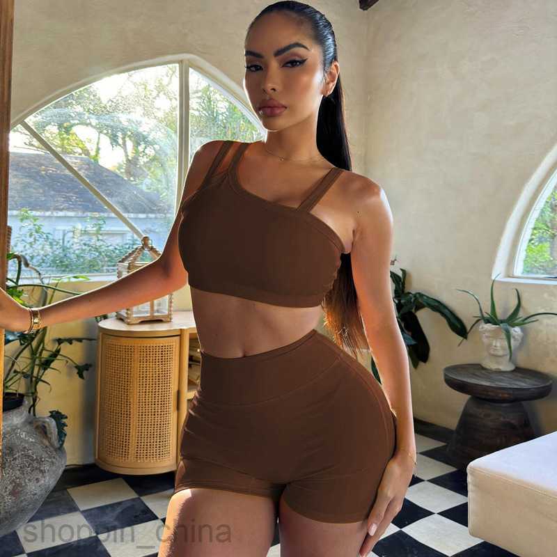 Women's Two Piece Sets Pants Women's Summer New Solid Color Slim Fit and Hip Lift Fashion Yoga Fitness Set for Women