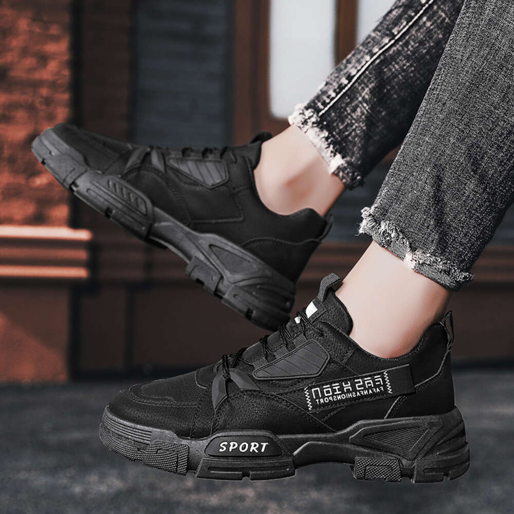 LIPIRA STAR Men's Casual Outdoor Walking Sneakers Soft Non-slip Mountaineering Boots Style