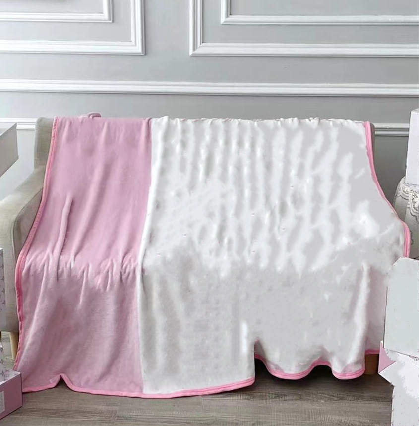 Designer Blanket Old Flower Printed Classic letter logo Design color Blanket Office nap blanket travel towel sofa decoration blanket 150*200cm