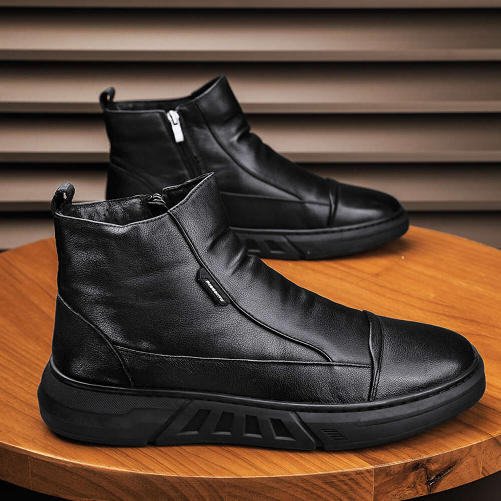 217 Autumn leather high top men's shoes at a discount store