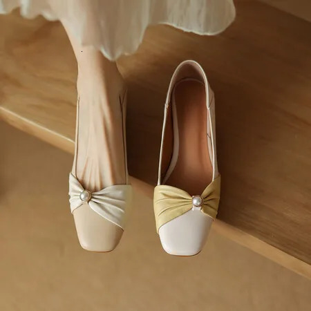 Heels 2024 Spring Square Head Shallow Mouth Bow Single Shoes Low Heel Shoes Leisure High-end 240612