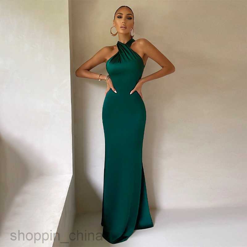 Basic Casual Women Dresses Summer New Sexy Solid Color Slim Sleeveless Backless Dress for Women