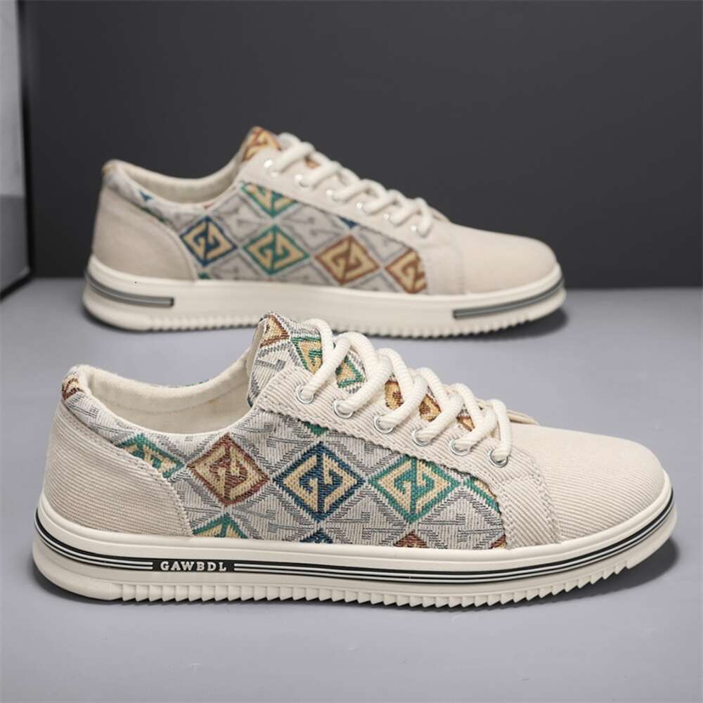 135 Four Seasons Fabric Casual Men's Shoes at Special Offer Store