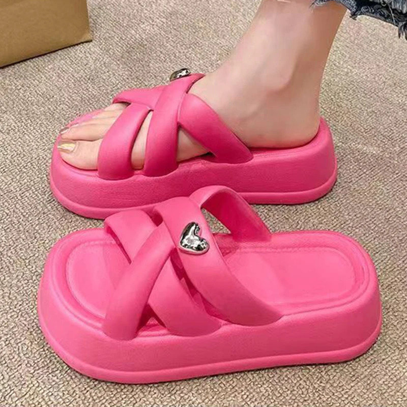 Summer Women Sandals Platform EVA Slippers Beach Vacation Slides Little Heart Decoration Thick Bottom Casual Slippers For Female 240613