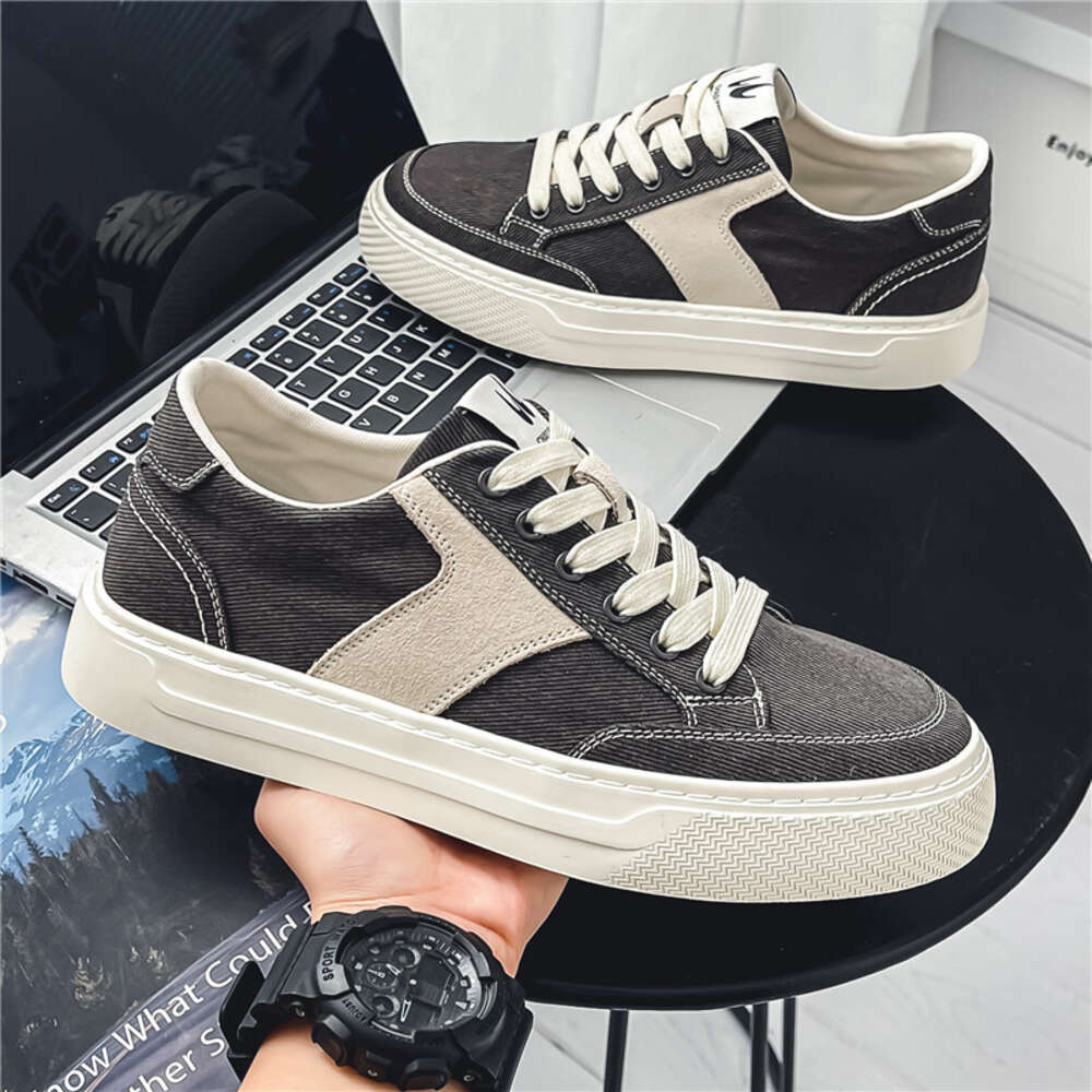 0029 Four Seasons Casual Cloth Men's and Board Shoes at Special Offer Store