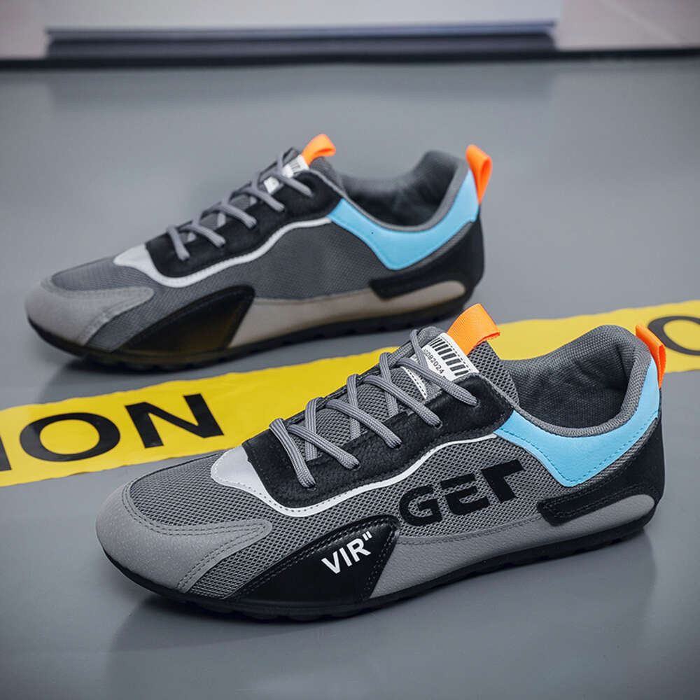 2024 New Product Mesh Breathable Running Soft Sole Flat Fashion Anti slip Walking Style Casual Shoes