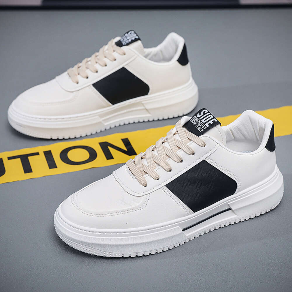 2024 Customized Men's Casual Sneakers Breathable Soft Comfortable Korean Edition Sports Board Shoes Little Walking Style