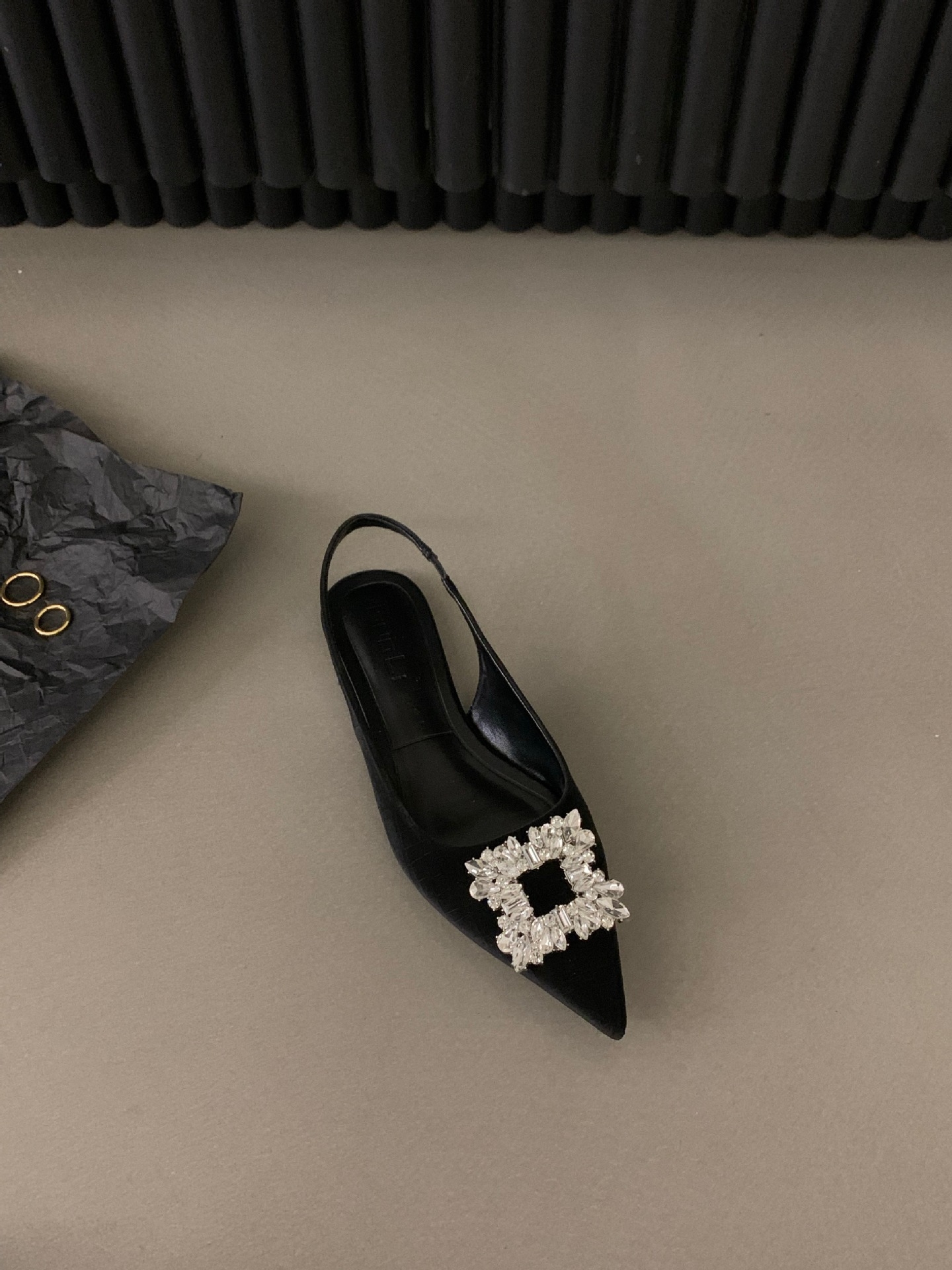 Women's Shoes New Design Heighten Breathable Gentle Casual Style Pointed Toe Triple Black Free shipping