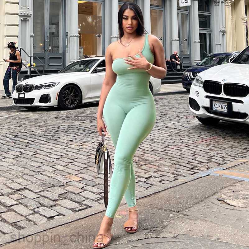 Women's Jumpsuits Rompers Spring Women's Wear New Solid Color One Shoulder Slim Fit Hip Lifting Sports Fitness jumpsuit for Women