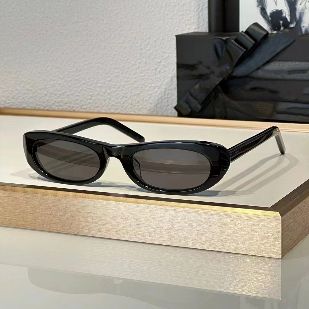 designer sunglasses women men luxury sunglasses Small Narrow frame glasses fashion simple design UV400 Outdoor Shades Classic Lady Sun glasses 557 with box