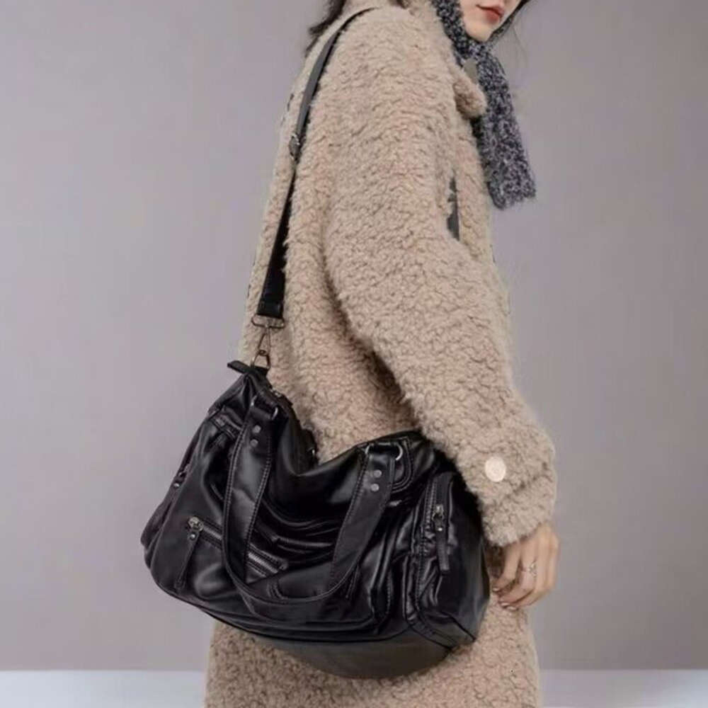 Punk HAEX Women Tote 2024 Trend Large Capacity Crossbody Shoulder Bags Moto Style Multi Pockets Commute Bolso Mujer 7c14c