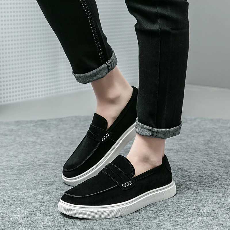 Mens Leather Fashion Outdoor Shoes Arrival in Mens Casual Footwear Selling Mens Sliding Shoes Classic Mens Loafers 240612