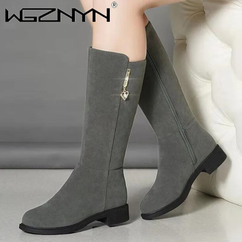 Womens Warm Snow Plush Boots Snow Casual Flat Full Color Cotton Fashion Side Zipper Winter Shoes Thick High Boots Black 240614