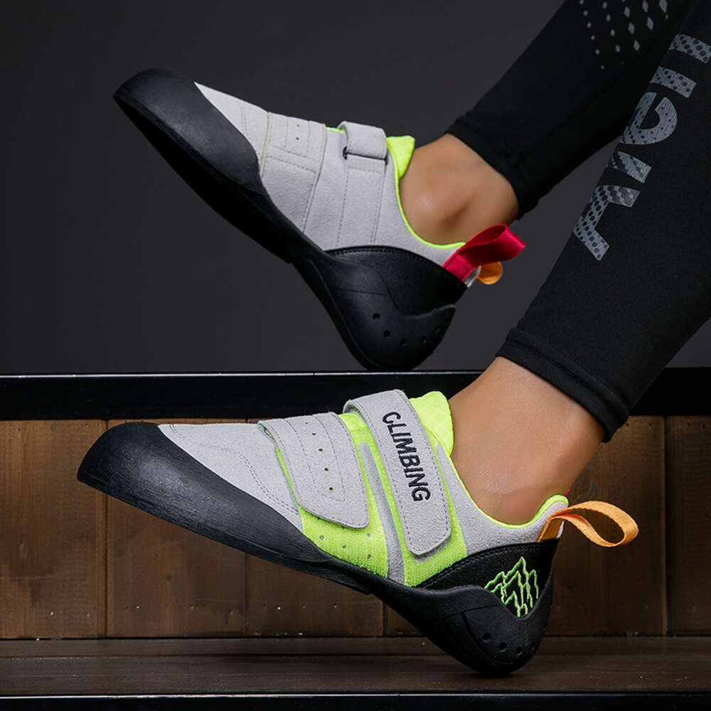 High quality Lightweight Outdoor Non-slip Professional Training Sports Wall Student Rock Men Kids Climbing Shoes