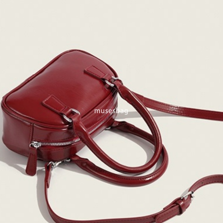 High quality retro handbag autumn and winter women's new trend Korean handbag bowling bag versatile crossbody bag small square bag