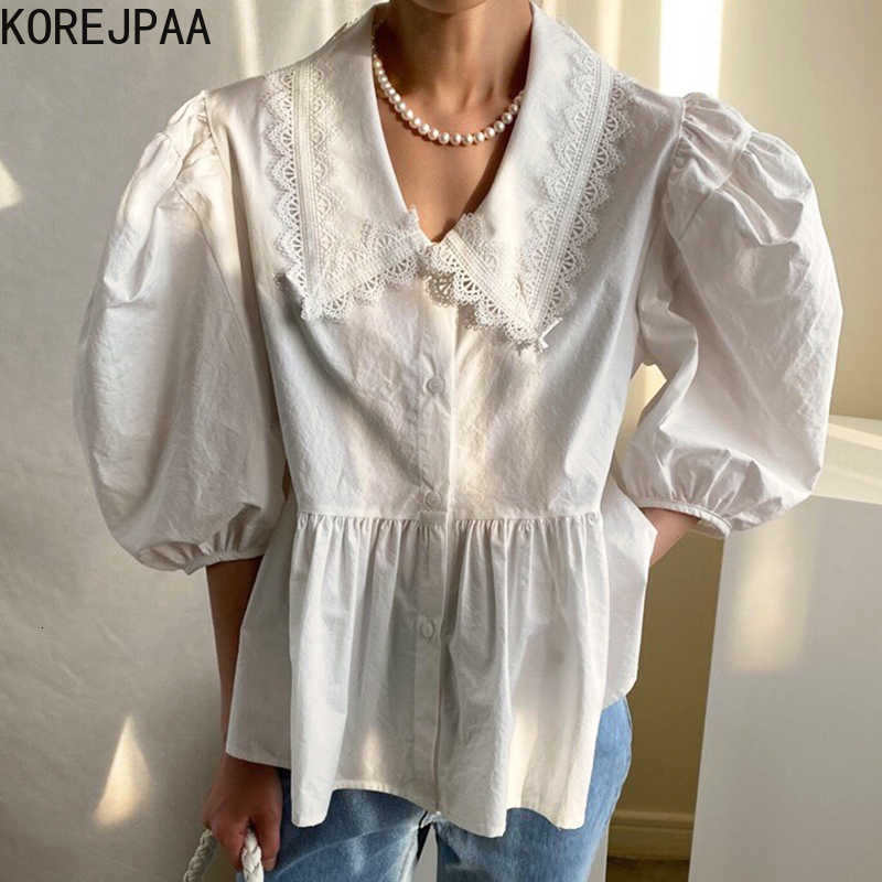 Korejpaa Women Shirt Summer Korean Chic All-Match Doll Collar Lace Stitch Single-Breasted Pleated Loose Puff Sleeve Blouses 210526