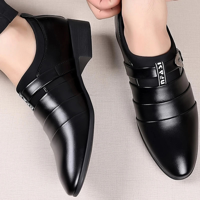 Classic Leather Shoes for Men Slip on Pointed Toe Oxfords Formal Wedding Party Office Business Casual Dress Shoes for Male 240614