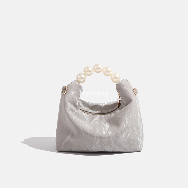 High end design sense bag, high-end sense pearl handbag women's new mini chain single shoulder crossbody small bag mini dumpling bag