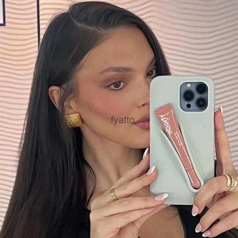 Cell Phone Cases Fashion lipstick makeup soft silicone phone case suitable for Iphone13 14 15 Pro maximum portable lip gloss holder cover H240614