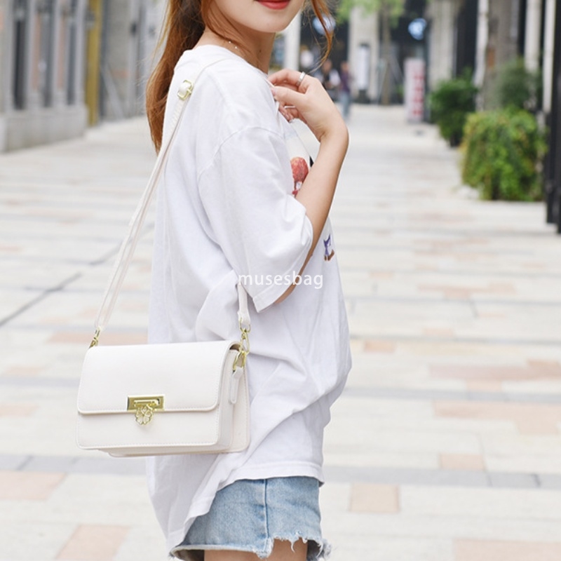 High quality women's designer high-end trendy small bag fresh and retro fashionable contrasting colors practical and multifunctional small square