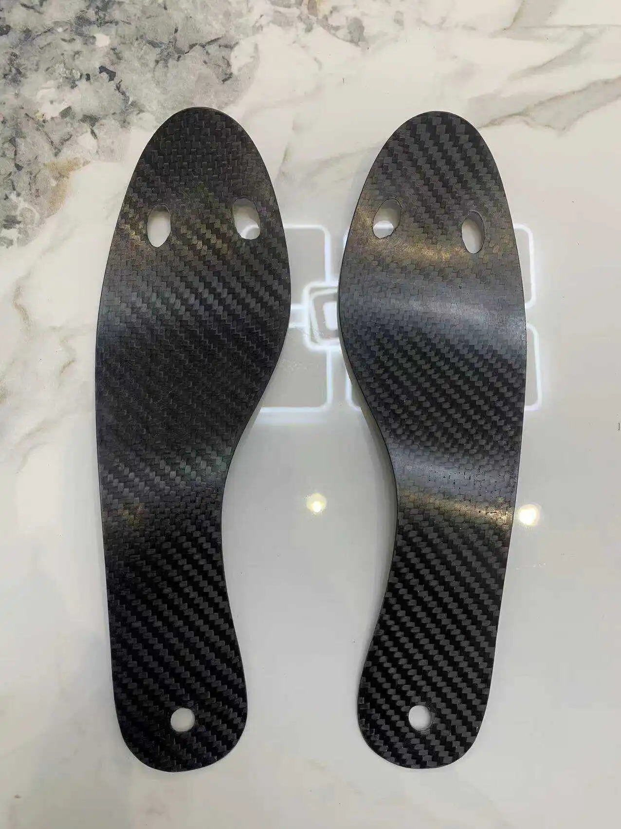 Carbon Fiber Insule All Palm Carbon Board Durable Boost Insule 35 ° for Running Arch Support Sports Enhancement and Twist Resistance 240612