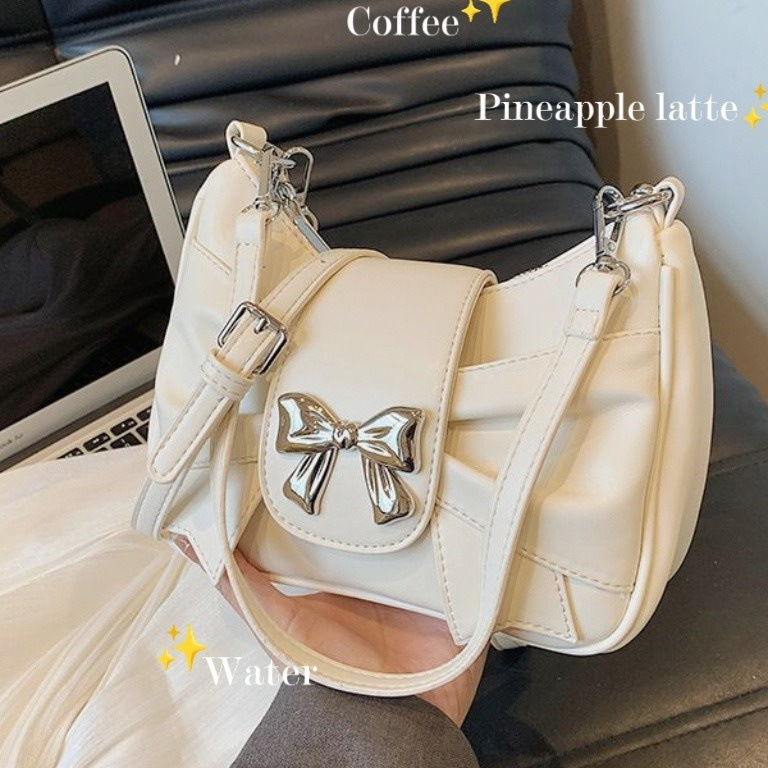 French niche underarm bag for women new trendy and fashionable Korean version small square bag versatile crossbody bag pleated bag