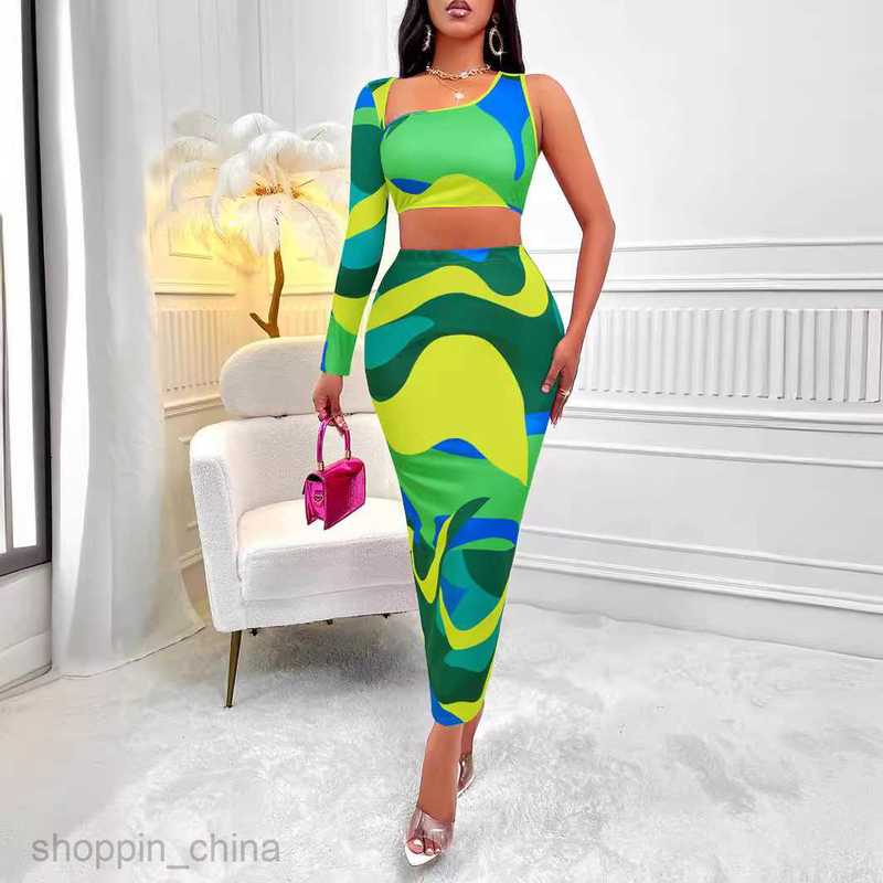 Two Piece Dress Sets New Autumn/Winter Women's Sexy Printed Asymmetric One Shoulder Set Skirt for Women