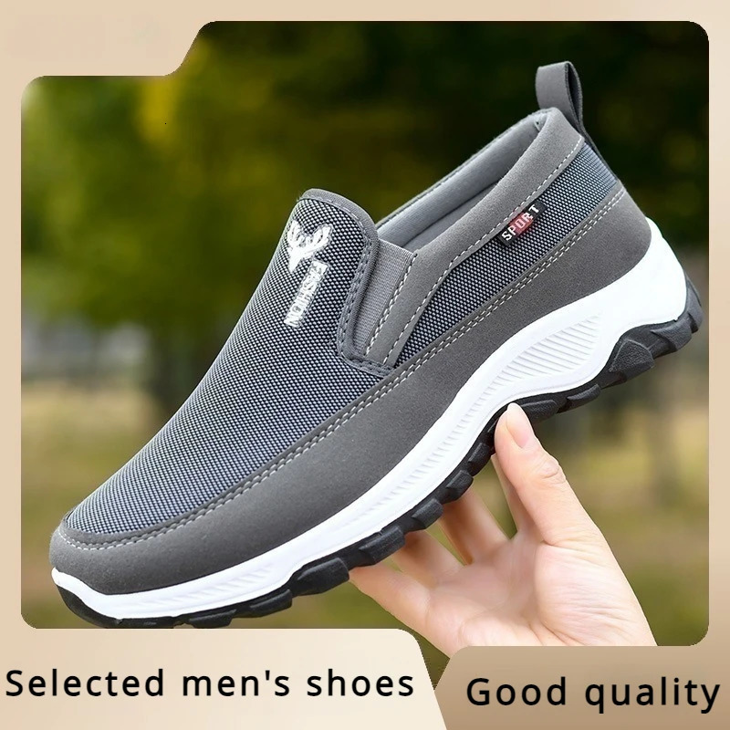 Mens casual sports shoes 2024 spring lightweight mens tennis shoes mens sports shoes soft mesh casual shoes outdoor anti slip shoes 240612