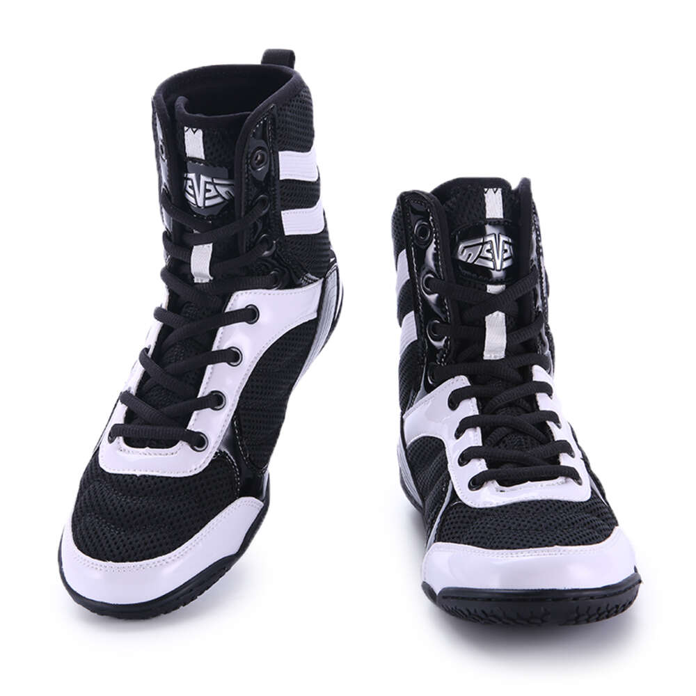 New High Quality Leather Men's Professional Boxing and Wrestling Shoes