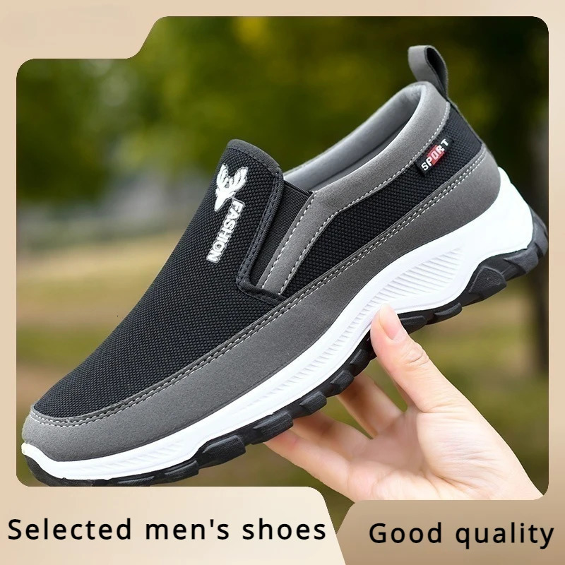 Mens casual sports shoes 2024 spring lightweight mens tennis shoes mens sports shoes soft mesh casual shoes outdoor anti slip shoes 240612