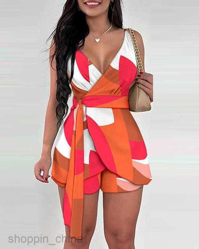 Women's Tracksuits Spring/Summer Women's V-neck Printed Belt Shorts Fashion Casual Set Sets