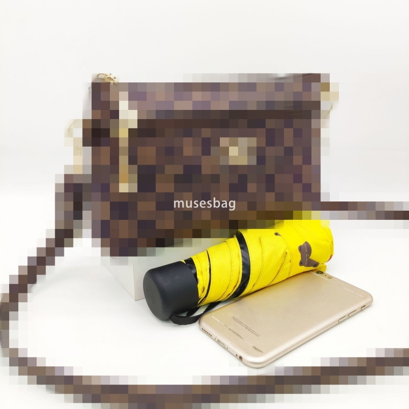 Designer Women's High end Elegant New Trendy Fashionable Diagonal Straddle Bag Middle aged Retro Multi functional Use Mom to Buy Vegetables Zero 