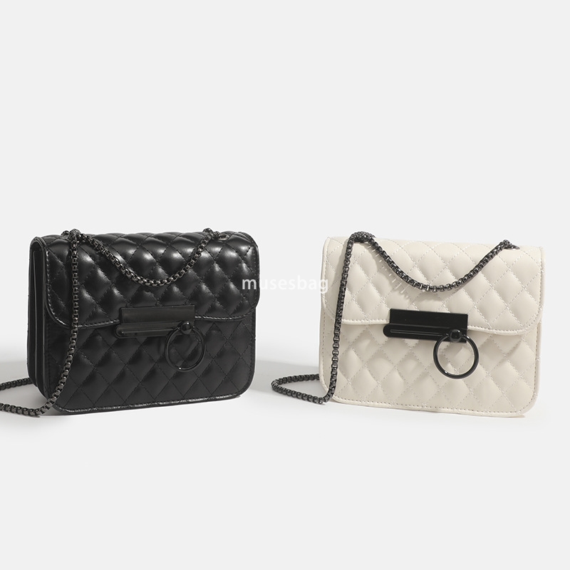 High end and atmospheric women's bag new trendy crossbody bag stylish chain bag versatile and fashionable shoulder bag black small bag for women