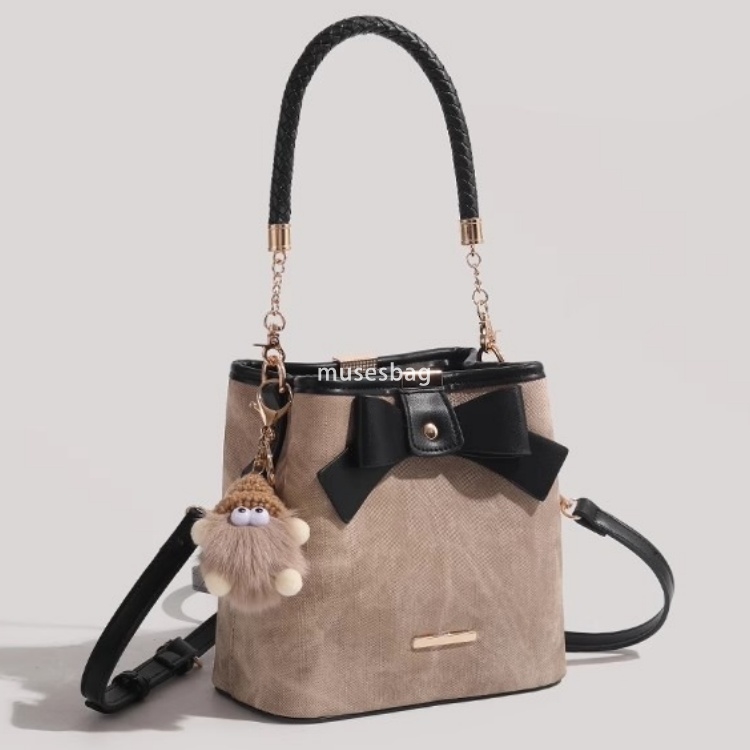 High end and niche design retro and versatile Instagram commuting bucket bag new Maillard high-end bow handbag shoulder bag