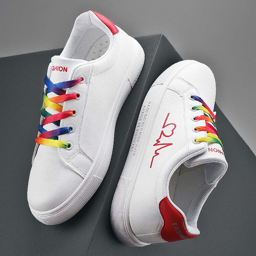 Factory wholesale Fashion Little White Low Top Board Couple Shoes Lightweight comfortable casual shoes