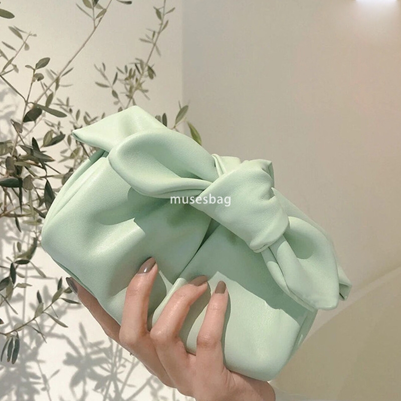 Advanced Spring/Summer New Small Bag with Rabbit Ears Unique Design Versatile Handheld Folded Cloud Bag Essential for Commuting Crossbody Chain Bag