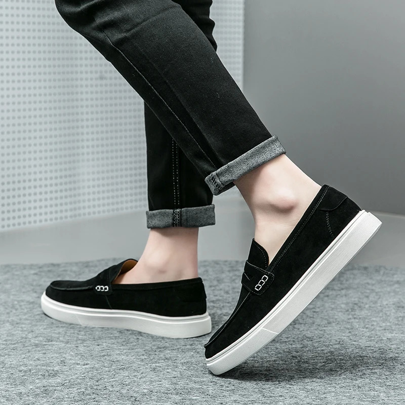 Mens Leather Fashion Outdoor Shoes Arrival in Mens Casual Footwear Selling Mens Sliding Shoes Classic Mens Loafers 240612