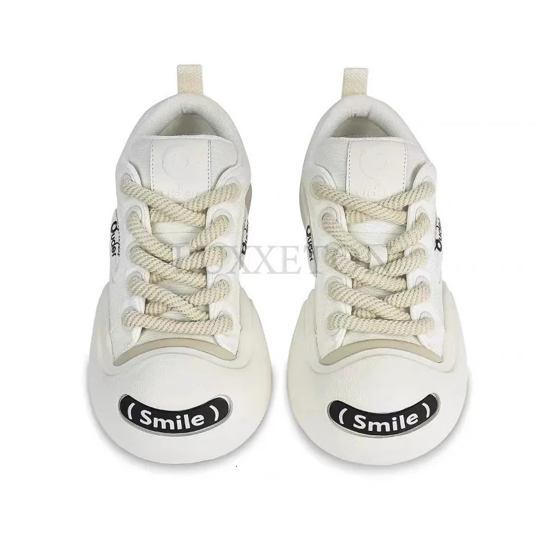 Thick soled round toe cute decorative board shoes breathable mesh comfortable casual sports shoes 240614