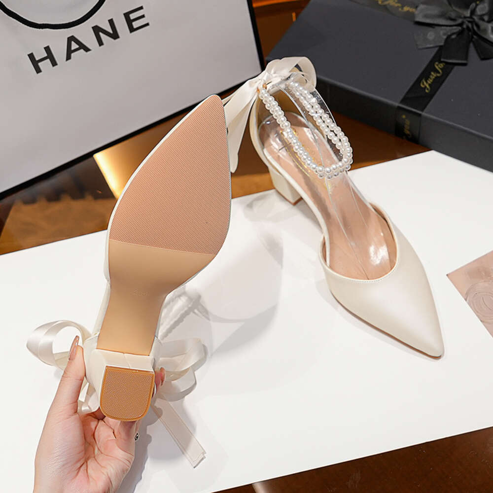 Baoyafang White Iovry Bridal Wedding Shoes Women Pointed Toe Party Shoes Ankle Strap Spring Autumn Buckle Ladies Shoe High Pumps