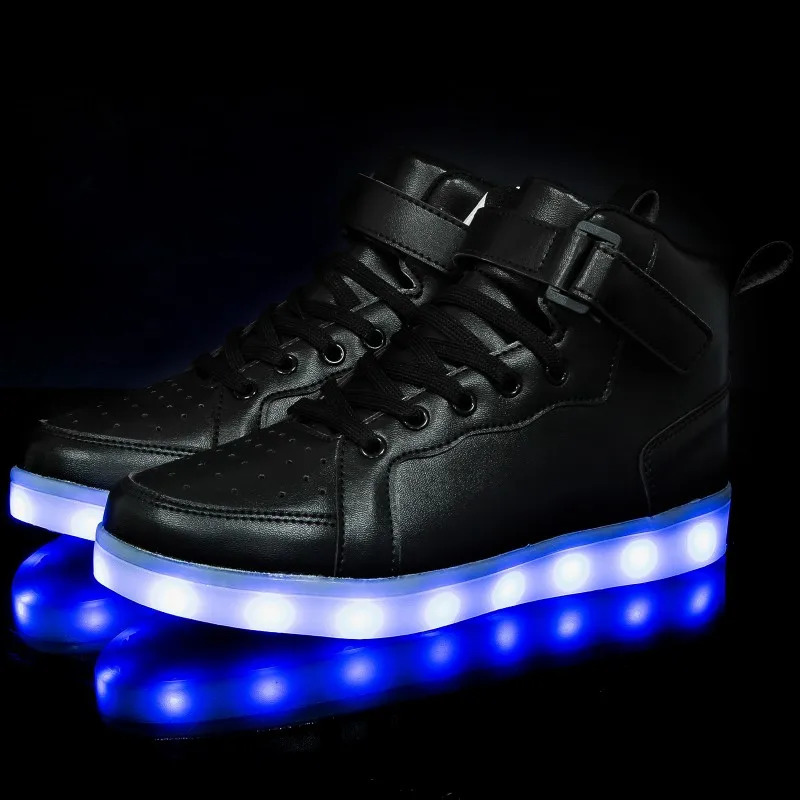Mens and Womens High Top Board Shoes Childrens Luminous Shoes LED Light Shoes Mirror Leather Panel Shoes Large 25-47 240615