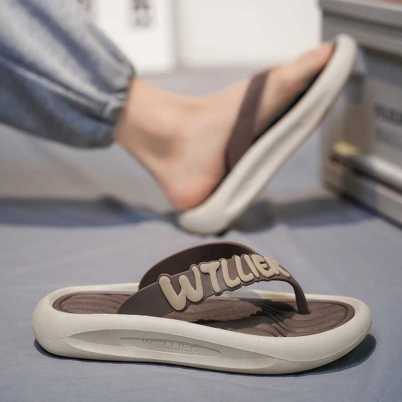 Designer Sandals Brand Men's Flip Up Outdoor Indoroom Comfortable Sliding Shoes 2025 New Men's Beach Sandals Anti Slip Home Men's Cloth