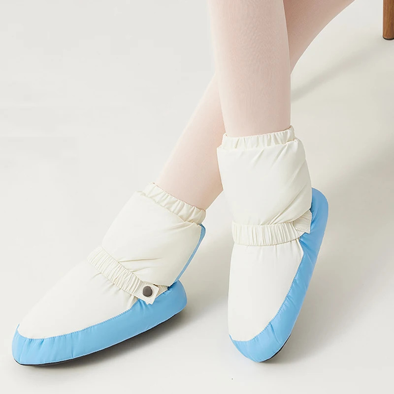 Womens Ballet Shoes Warm Up Boots National Dance Shoes Winter Dance Shoes Warm and Anti slip Ballet Dance Shoes Training Shoes 240614