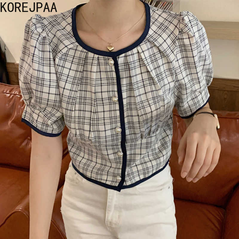 Korejpaa Women Shirt Summer Korean Chic Ladies Retro Round Neck Trim Single-Breasted Pleated Short Puff Sleeve Plaid Blouse 210526