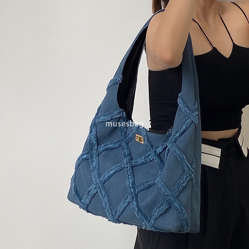 High end hot selling new retro commuting bag with a sense of luxury niche fashion versatile trend Korean style denim canvas bag women's shoulder 