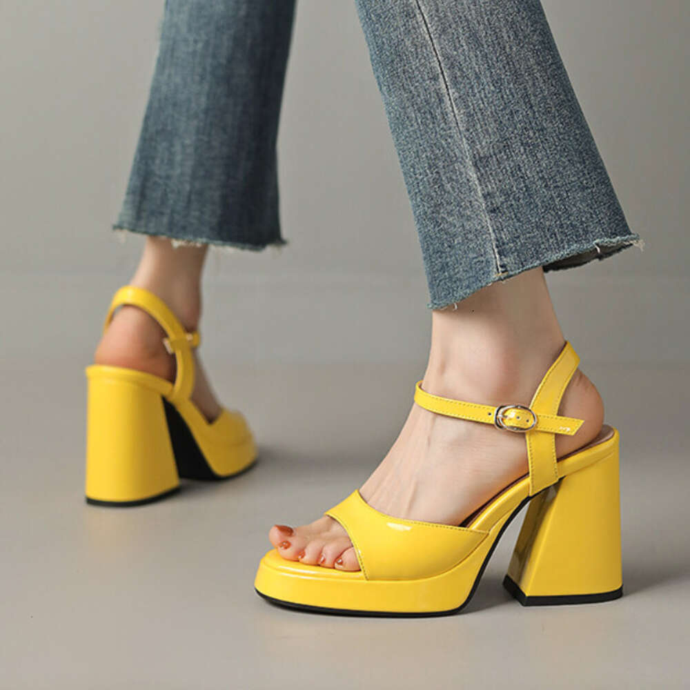 2023 Summer Woman Heeled Soft Leather Platform Shoes Thick Sole Sandals Square High Heels Plus Size 43