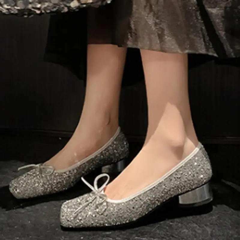 2024 Fashion Sequins Small perfume Light Mouth Round Head Single Shoes Version Single Pedal Bow Low Heel Ballet Single Shoes 240612