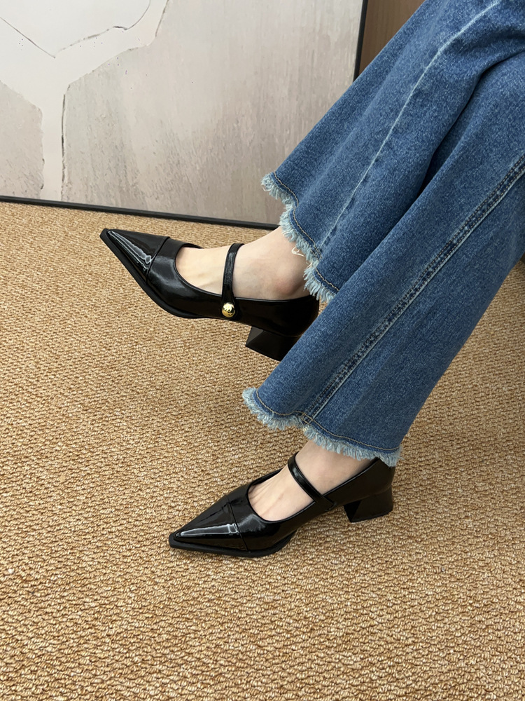 Women's Shoes New Design Chunky Heel Gentle Style Vintage Style Minimalist Style Triple Black Commuter shoes Free shipping